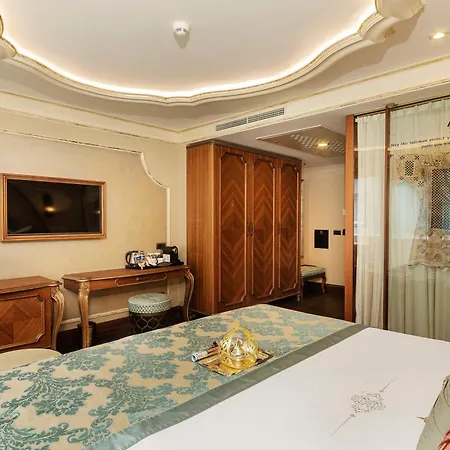 Hotel Romance Boutique Class 4*