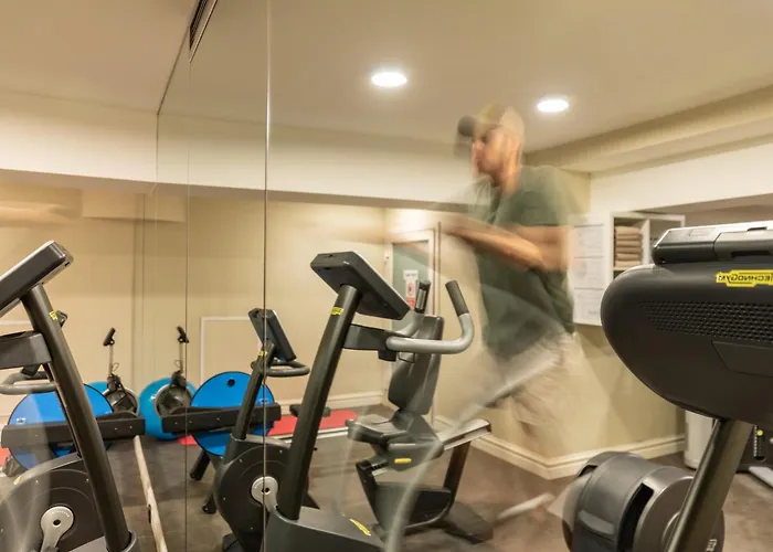 Romance Boutique Class