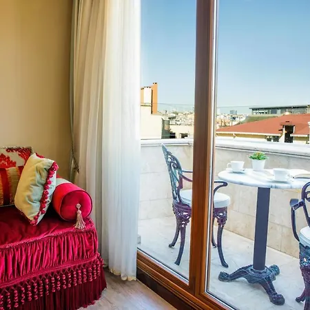 Romance Boutique Class 4*