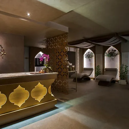 Romance Boutique Class