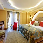 Romance Boutique Class 4*