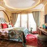 Romance Boutique Class